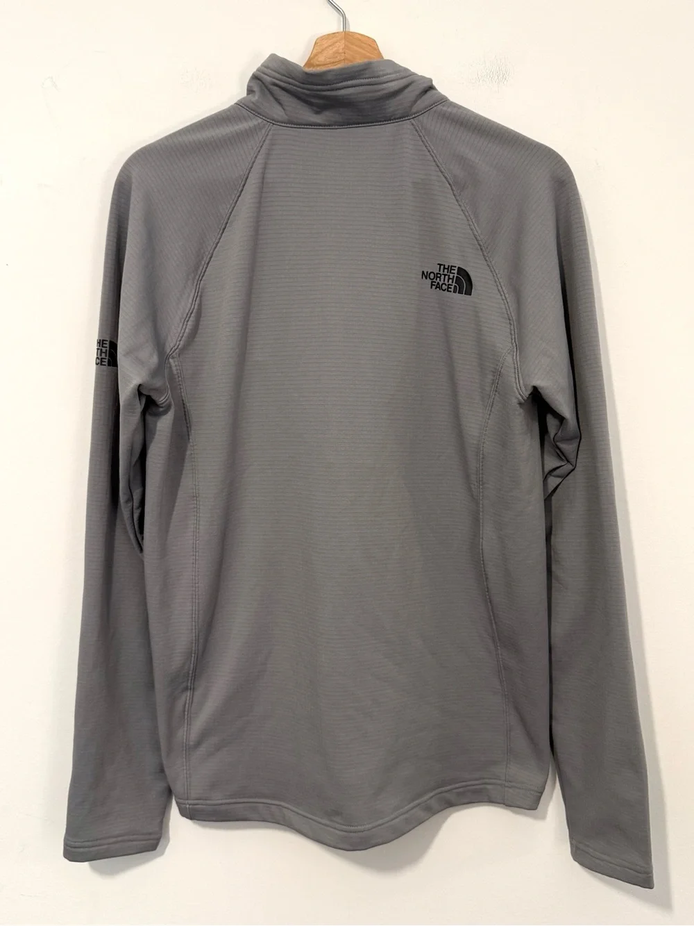 NWT The North Face Men’s Mountain Peaks Quarter Zip Fleece Pullover